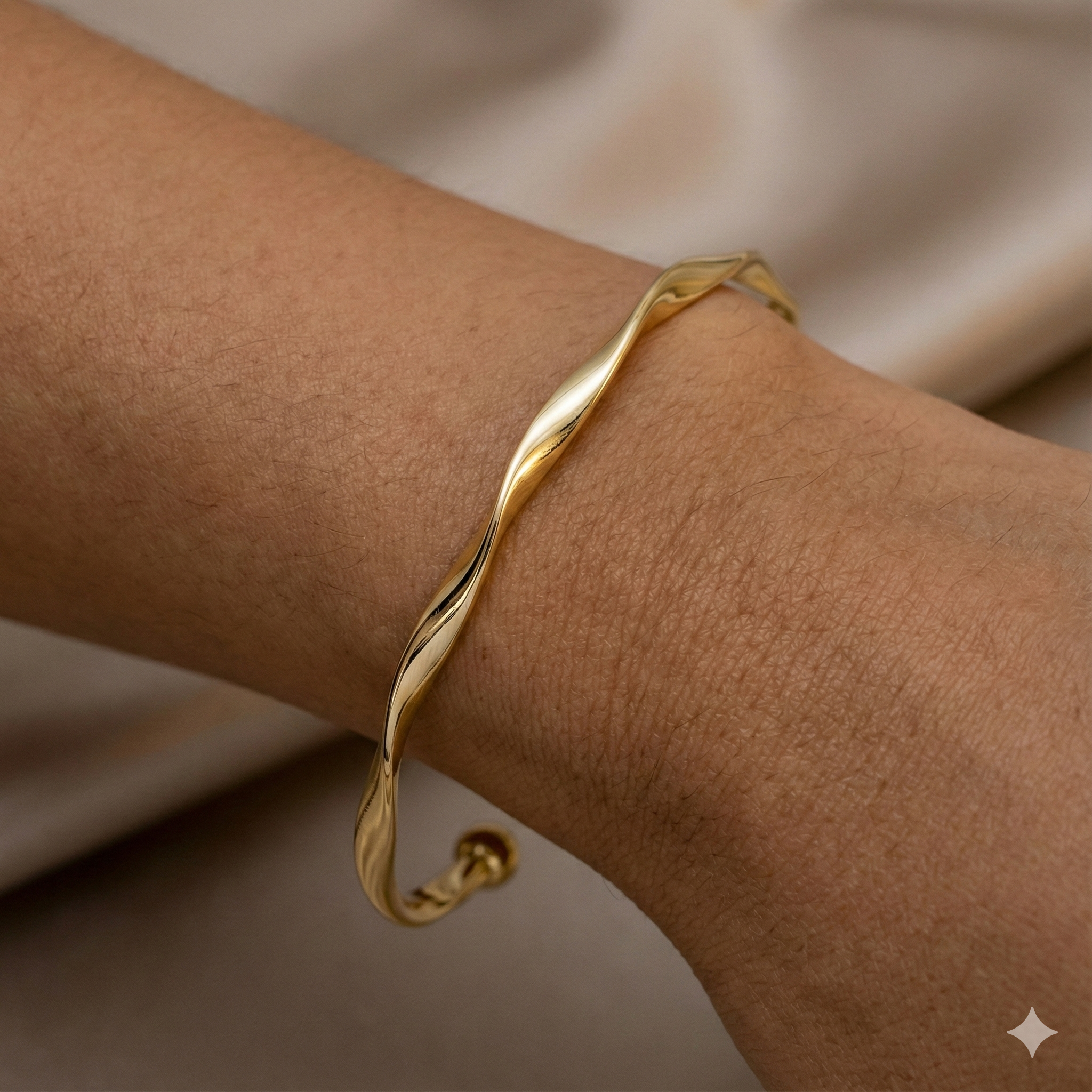 ENQVI | Twisted Gold Cuff Bracelet