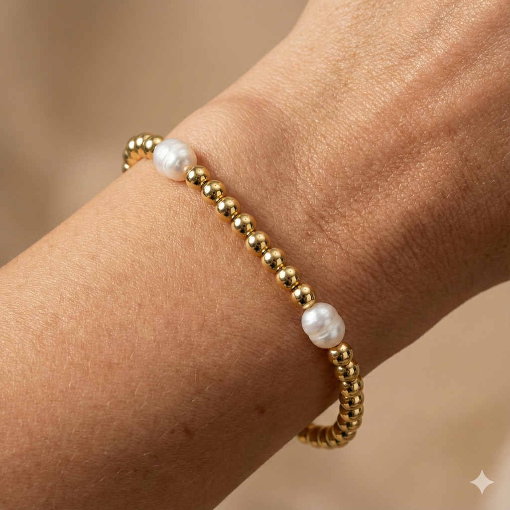 ENQVI | Pearl & Gold Bead Bracelet